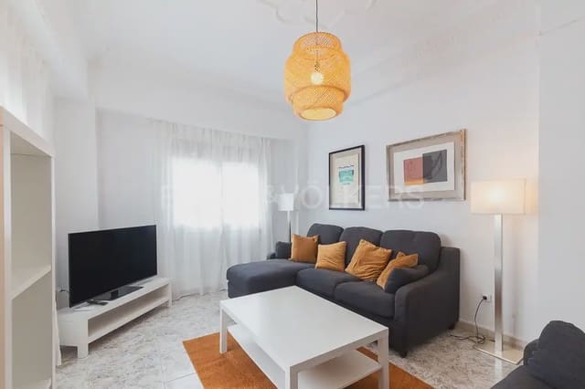 5 quarto Apartamento para arrendar em El Botanic, Valência cidade - 2 000 € (Ref: 9897555)