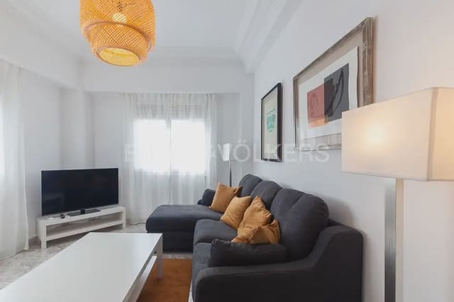 5 quarto Apartamento para arrendar em El Botanic, Valência cidade - 2 000 € (Ref: 9897555)