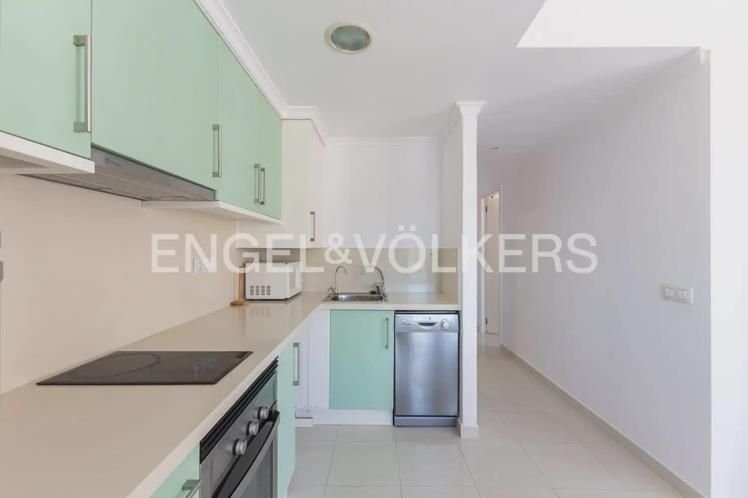 2 slaapkamer Flat te koop in Denia - € 215.000 (Ref: 9897557)