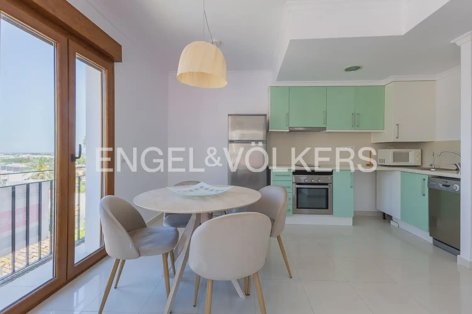 2 slaapkamer Flat te koop in Denia - € 215.000 (Ref: 9897557)