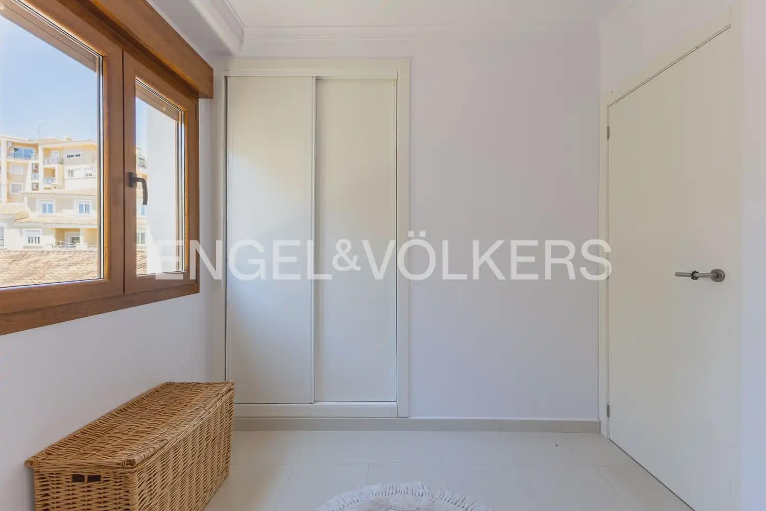 2 slaapkamer Flat te koop in Denia - € 215.000 (Ref: 9897557)