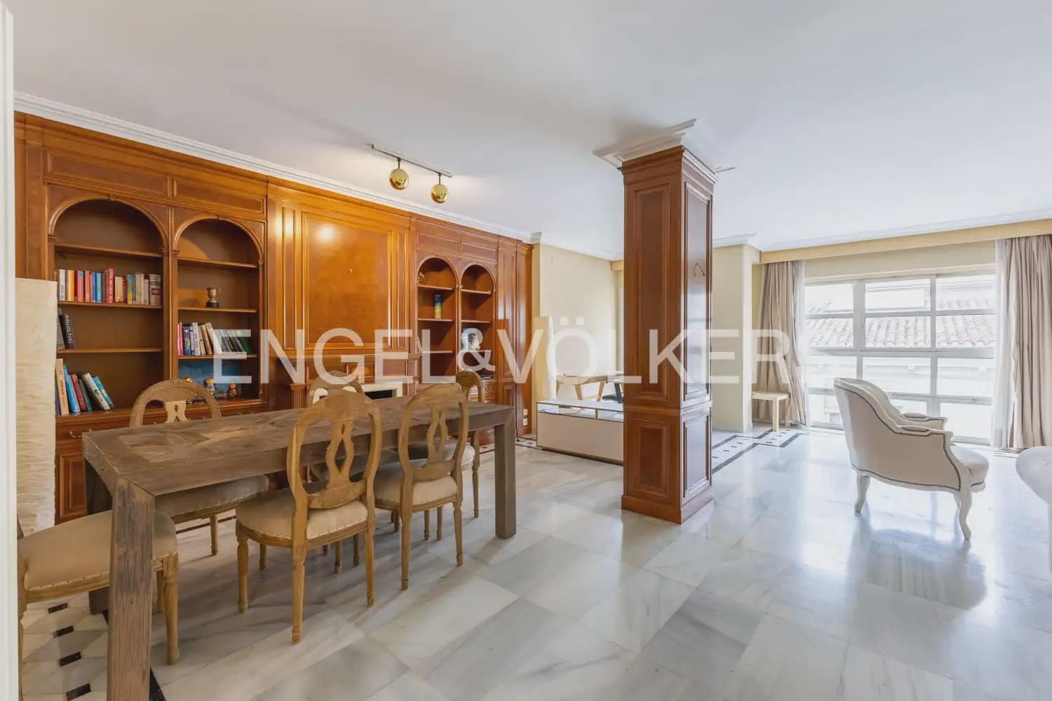 4 sypialnia Mieszkanie na sprzedaż w Miasto Walencja z garażem - 1 400 000 € (Ref: 9897558)