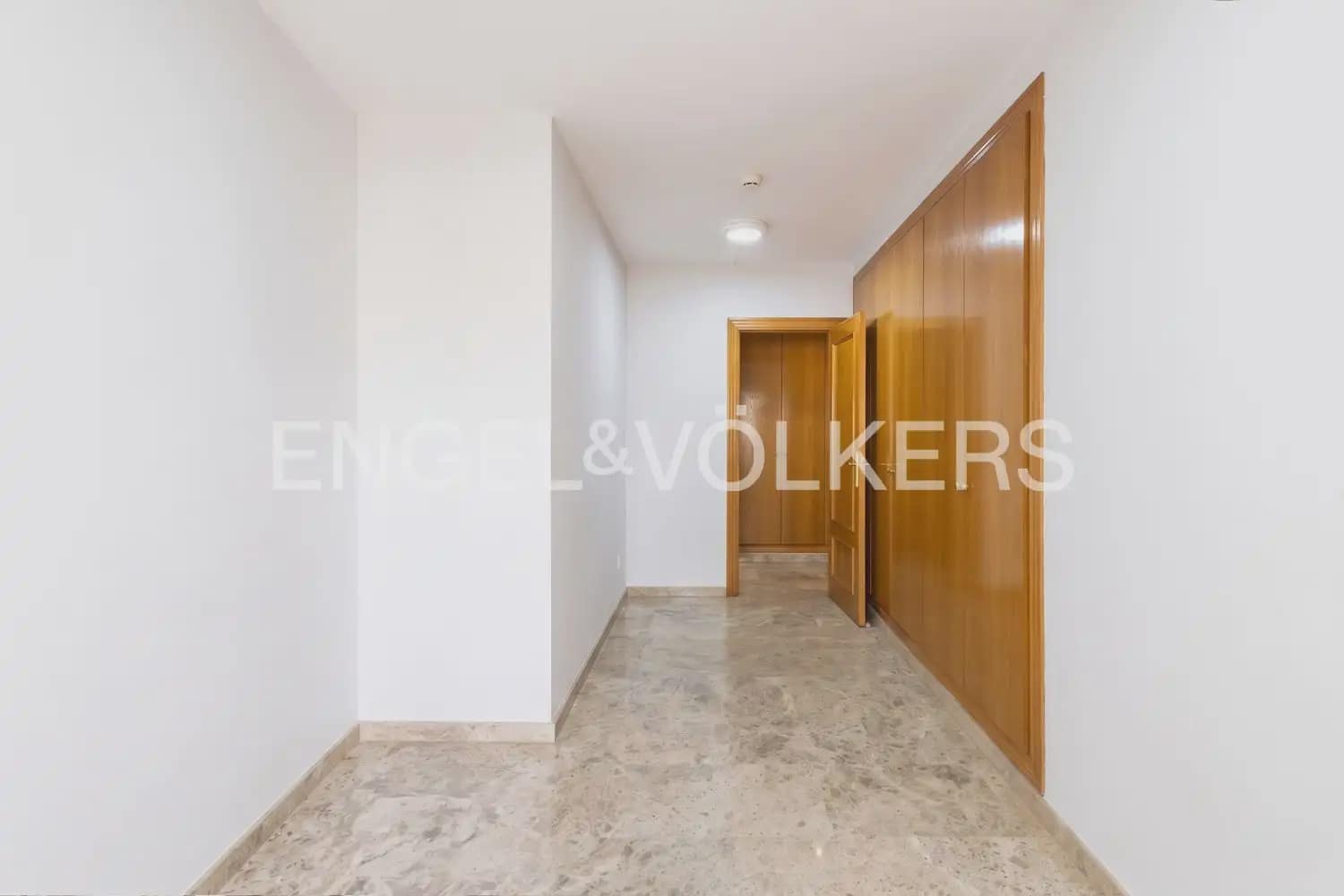 3 Zimmer Wohnung zu verkaufen in Valencia Stadt mit Garage - 635.000 € (Ref: 9897559)