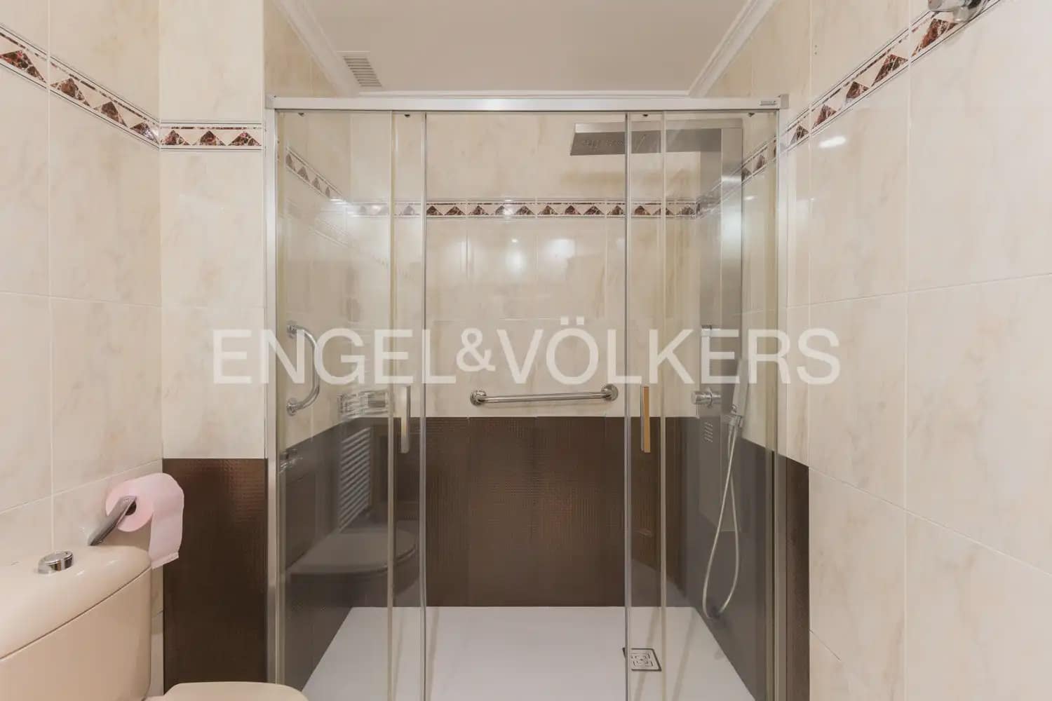 3 Zimmer Wohnung zu verkaufen in Valencia Stadt mit Garage - 635.000 € (Ref: 9897559)