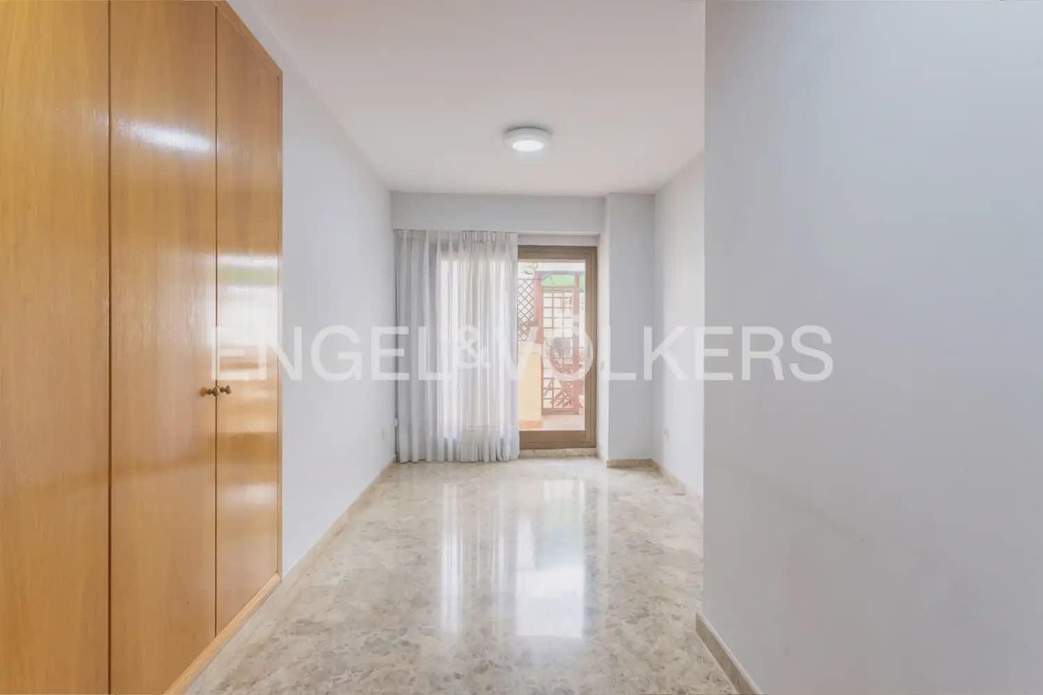 3 Zimmer Wohnung zu verkaufen in Valencia Stadt mit Garage - 635.000 € (Ref: 9897559)