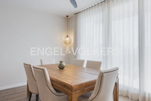 Piso de 3 habitaciones en Sant Francesc, València ciudad en venta con garaje - 1.100.000 € (Ref: 9897560)