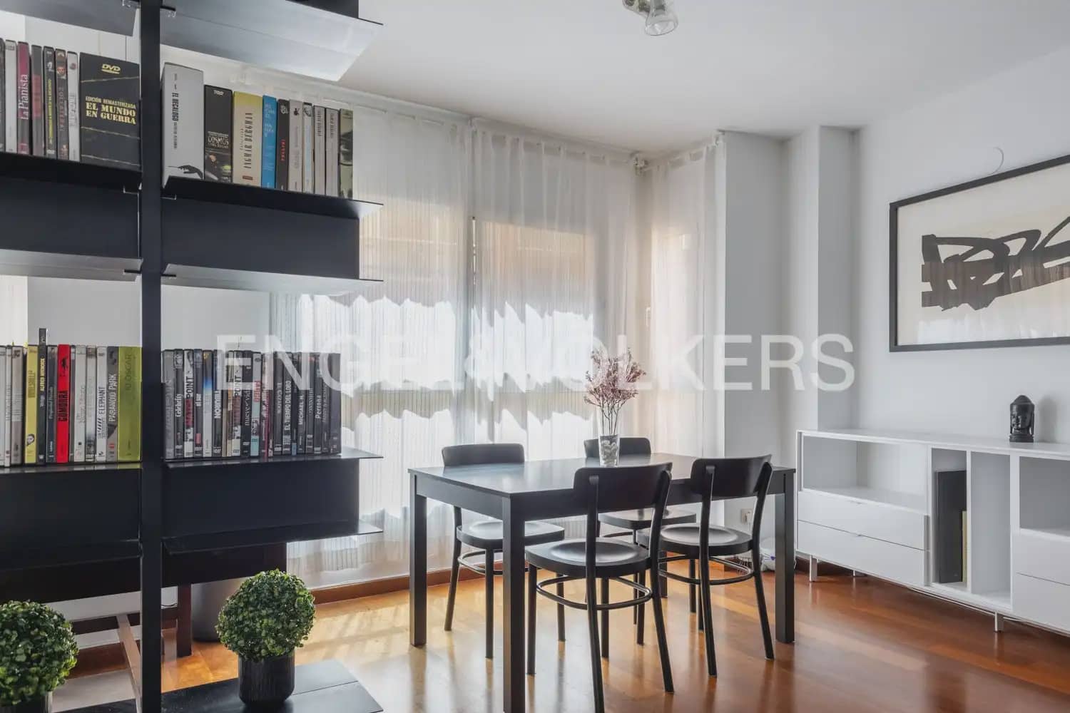 2 soverom Leilighet til salgs i Valencia by med garasje - € 430 000 (Ref: 9897561)