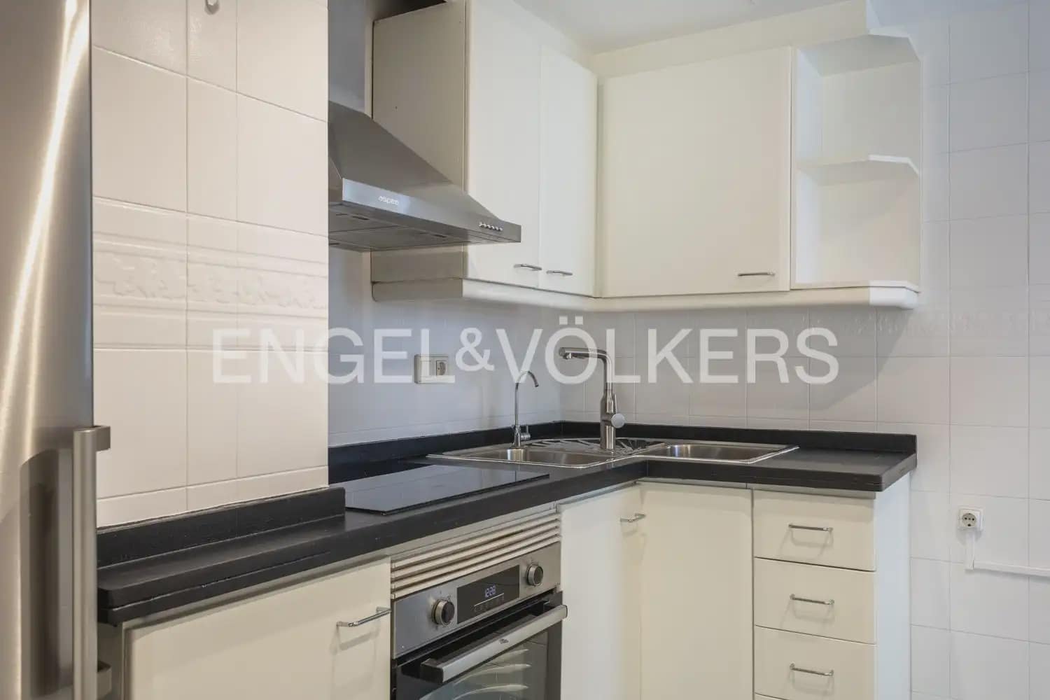 2 soverom Leilighet til salgs i Valencia by med garasje - € 430 000 (Ref: 9897561)