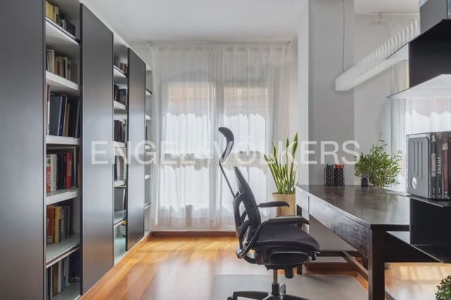 2 sovrum Lägenhet till salu i Russafa, Valencia stad med garage - 430 000 € (Ref: 9897561)