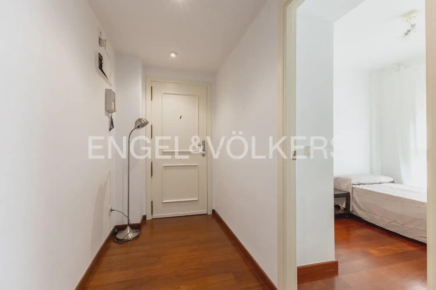 2 soverom Leilighet til salgs i Valencia by med garasje - € 430 000 (Ref: 9897561)