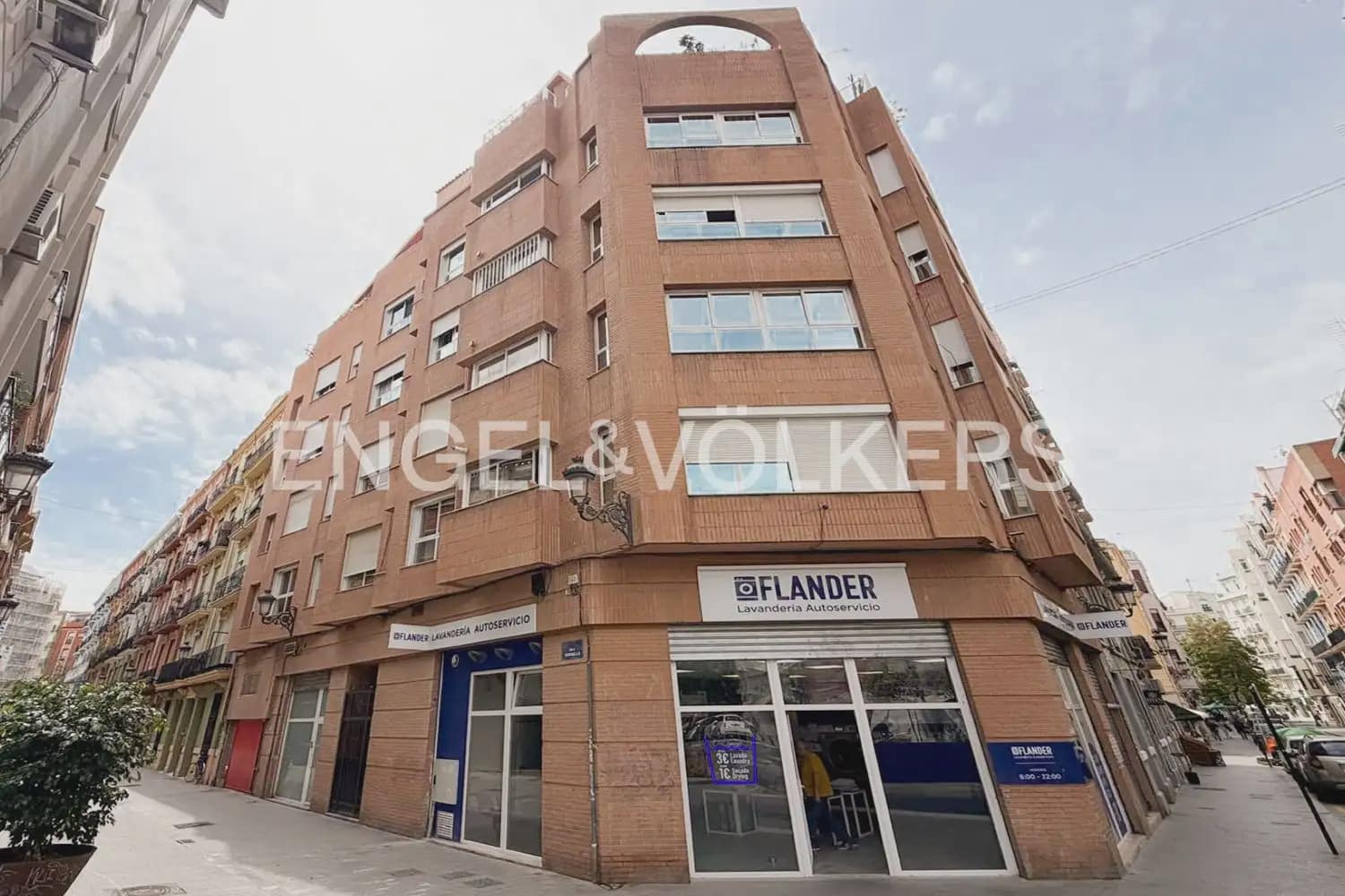 2 soverom Leilighet til salgs i Valencia by med garasje - € 430 000 (Ref: 9897561)