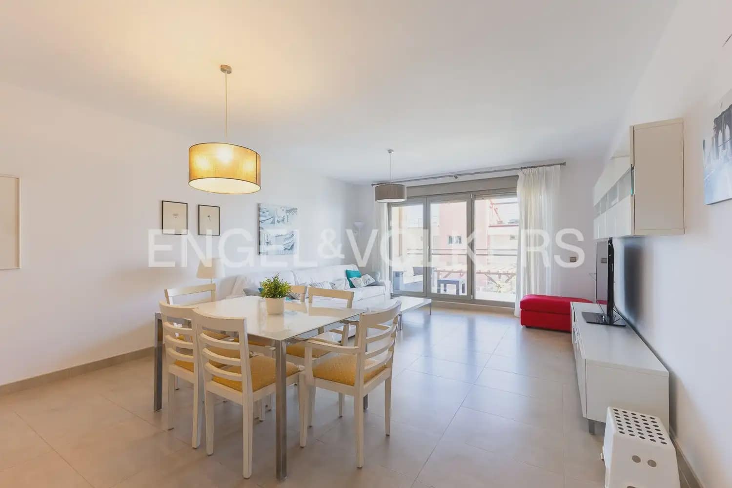 4 bedroom Flat for sale in Oropesa  with pool garage - € 499,000 (Ref: 9897562)