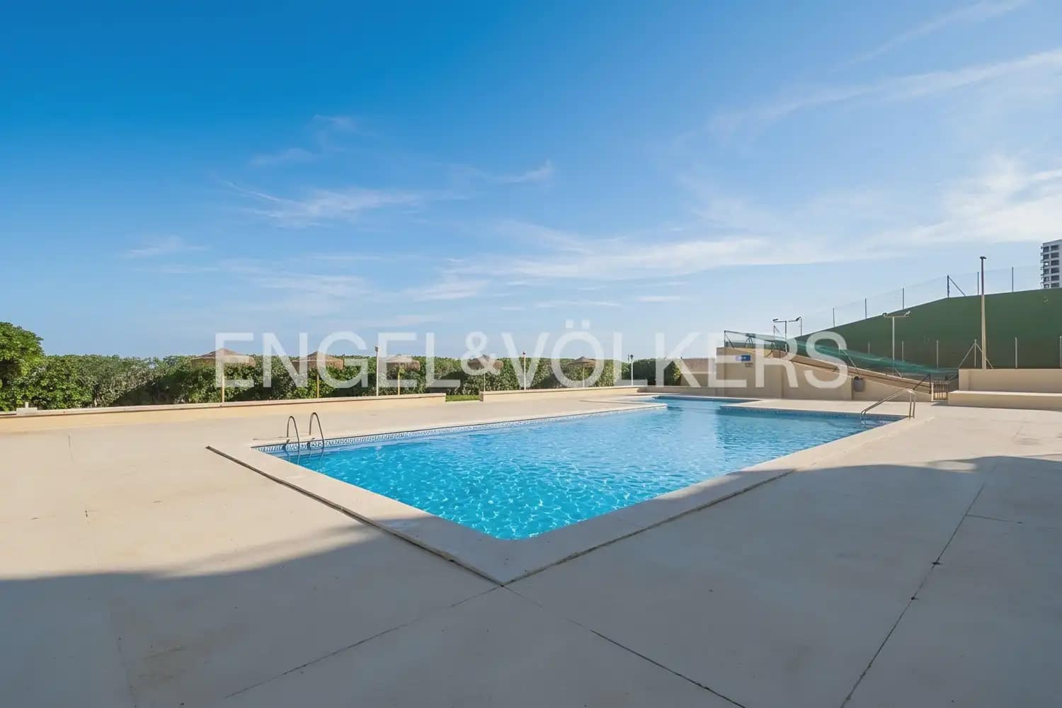 3 bedroom Flat for sale in Sueca with pool garage - € 350,000 (Ref: 9897564)