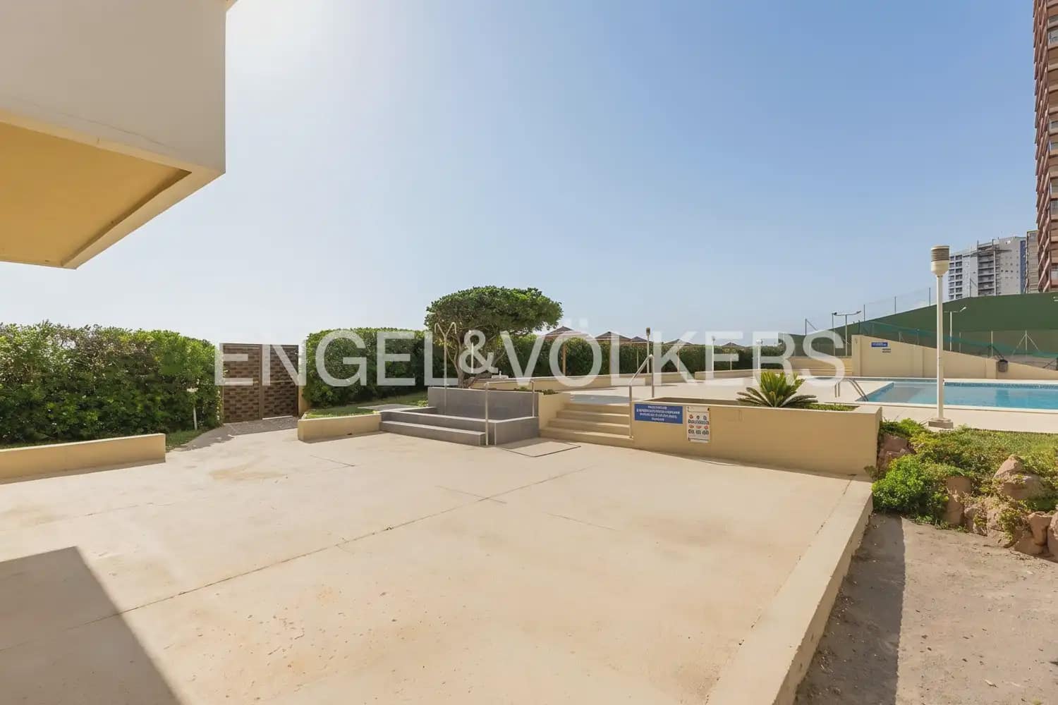 3 bedroom Flat for sale in Sueca with pool garage - € 350,000 (Ref: 9897564)