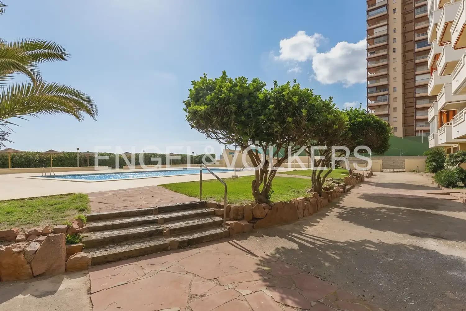 3 bedroom Flat for sale in Sueca with pool garage - € 350,000 (Ref: 9897564)