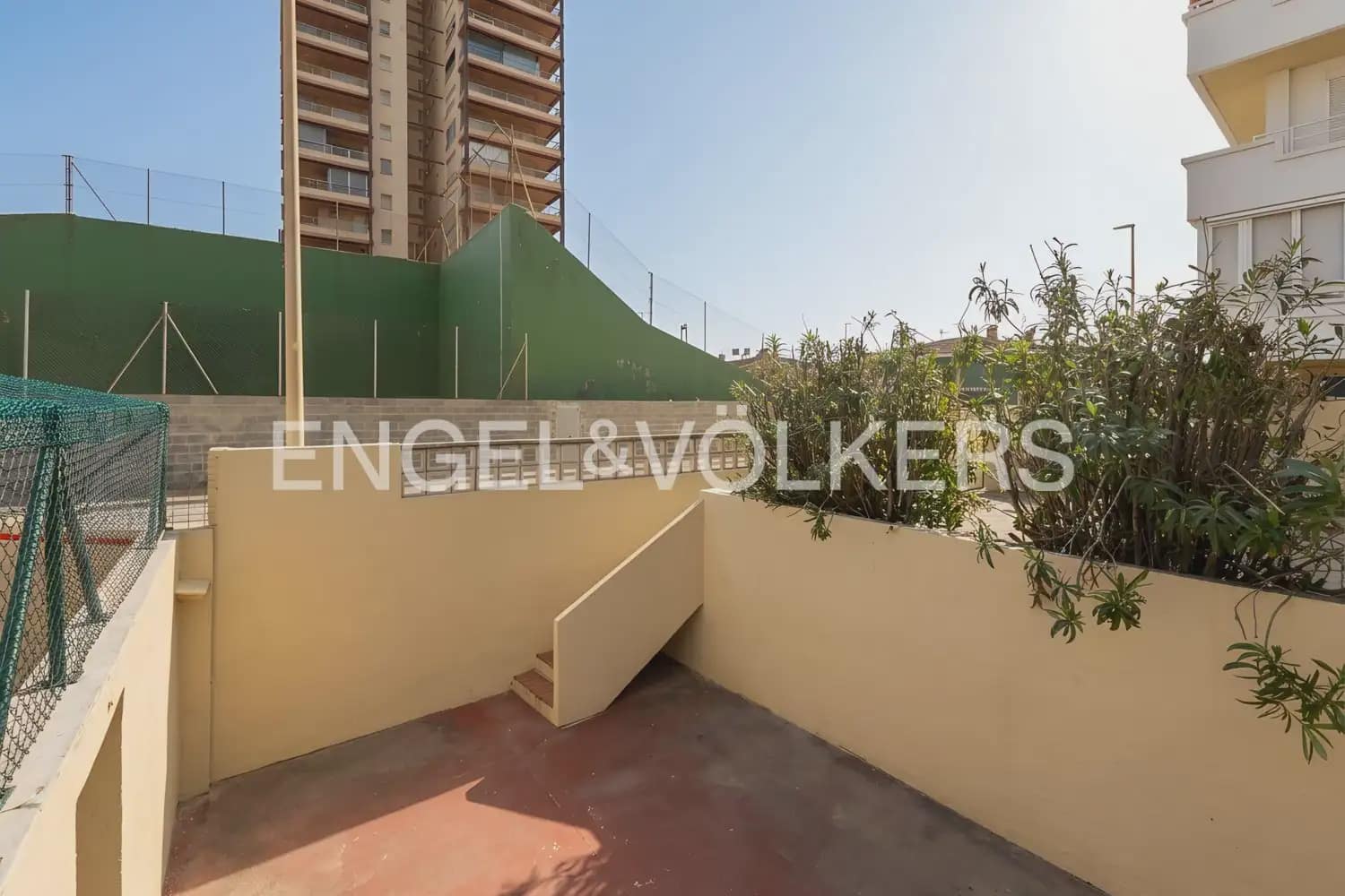 3 bedroom Flat for sale in Sueca with pool garage - € 350,000 (Ref: 9897564)