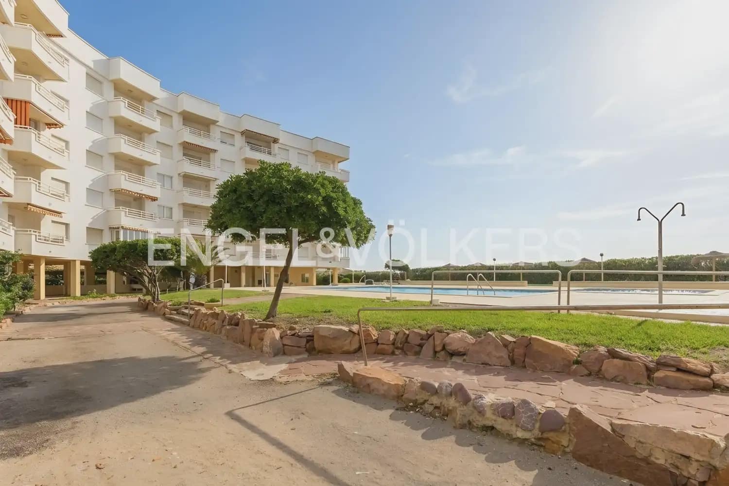 3 bedroom Flat for sale in Sueca with pool garage - € 350,000 (Ref: 9897564)