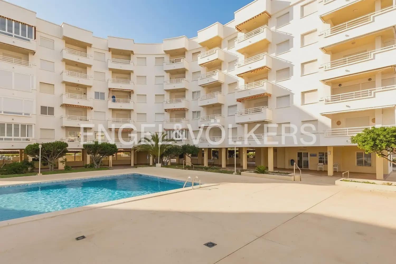 3 bedroom Flat for sale in Sueca with pool garage - € 350,000 (Ref: 9897564)