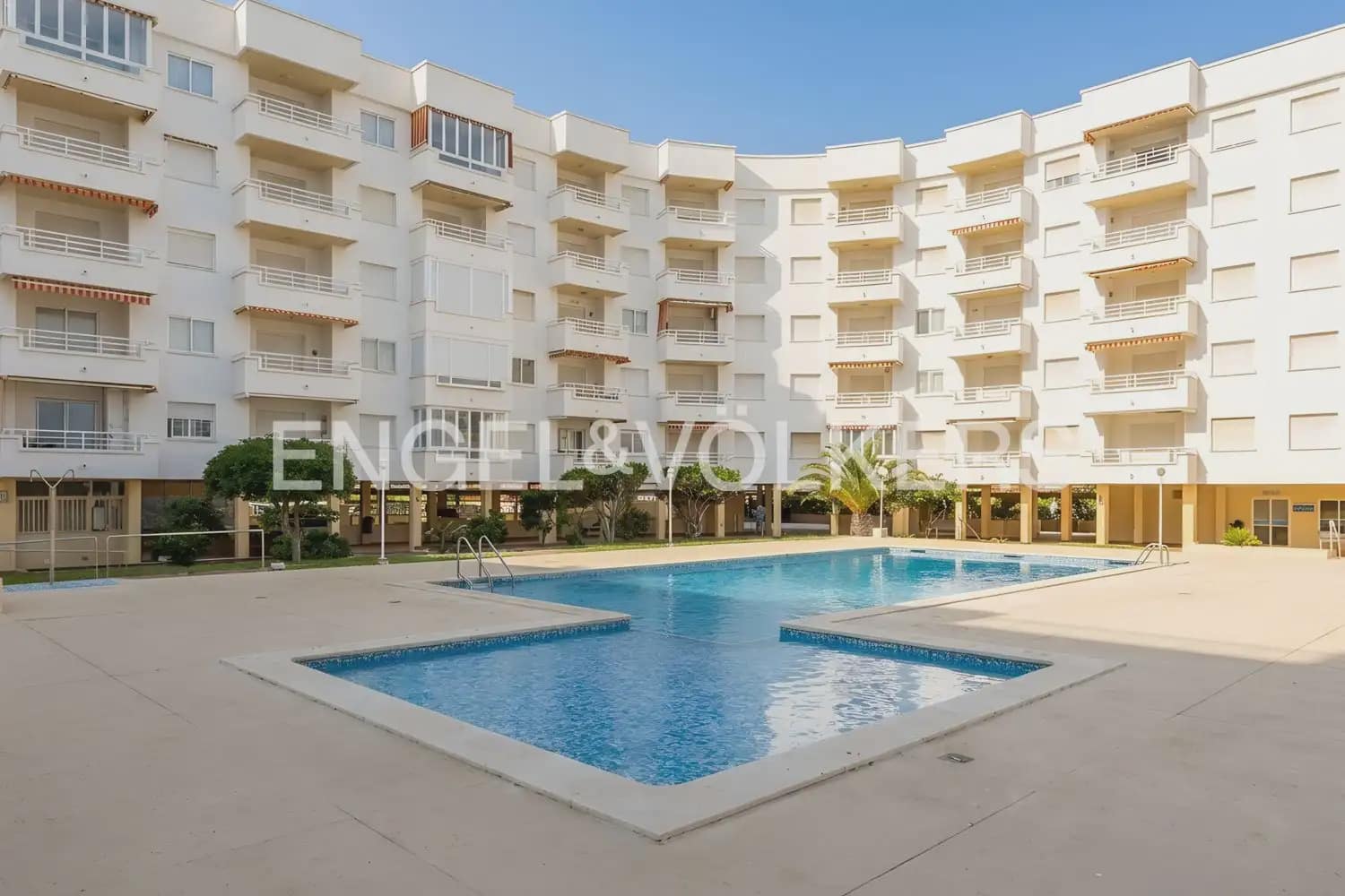 3 bedroom Flat for sale in Sueca with pool garage - € 350,000 (Ref: 9897564)