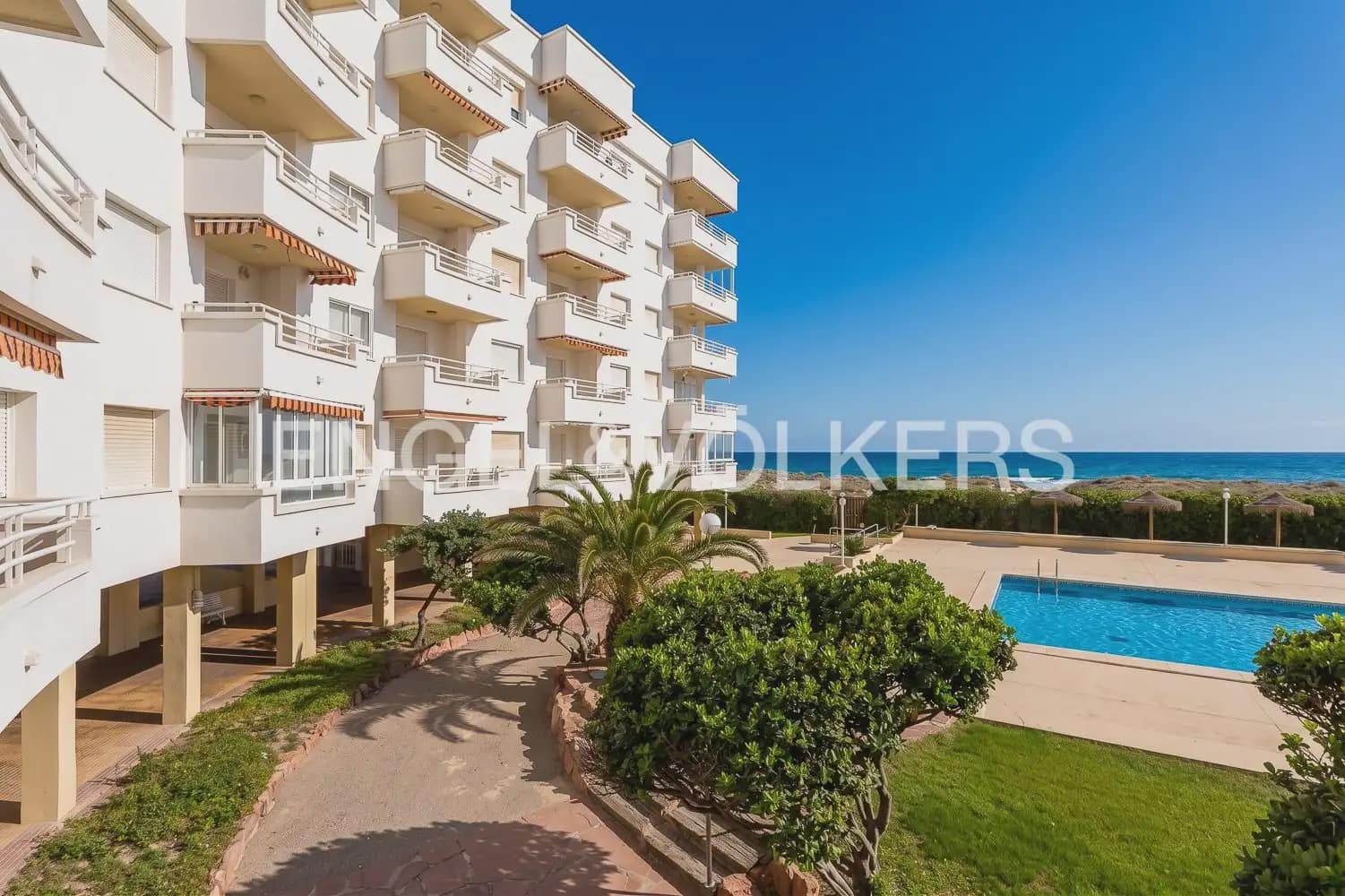 3 bedroom Flat for sale in Sueca with pool garage - € 350,000 (Ref: 9897564)