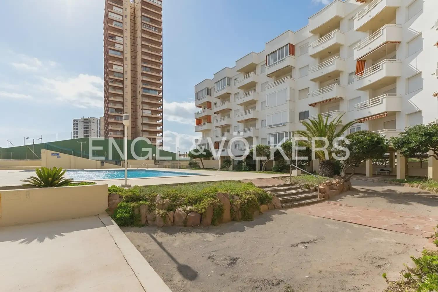 3 bedroom Flat for sale in Sueca with pool garage - € 350,000 (Ref: 9897564)