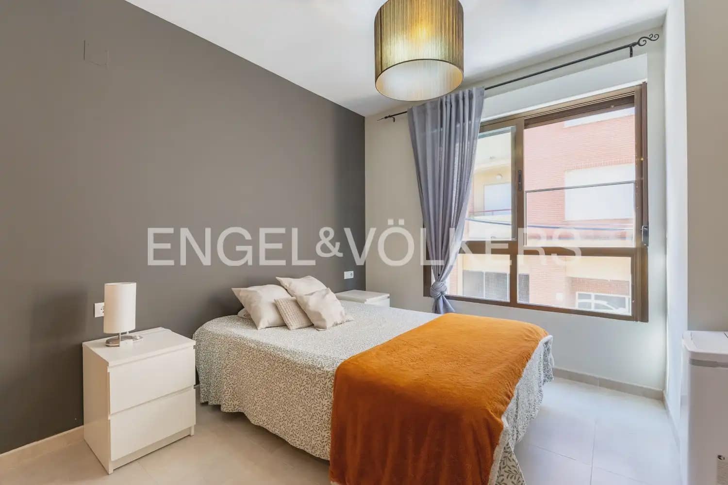 2 slaapkamer Flat te koop in Piles met garage - € 160.000 (Ref: 9897565)