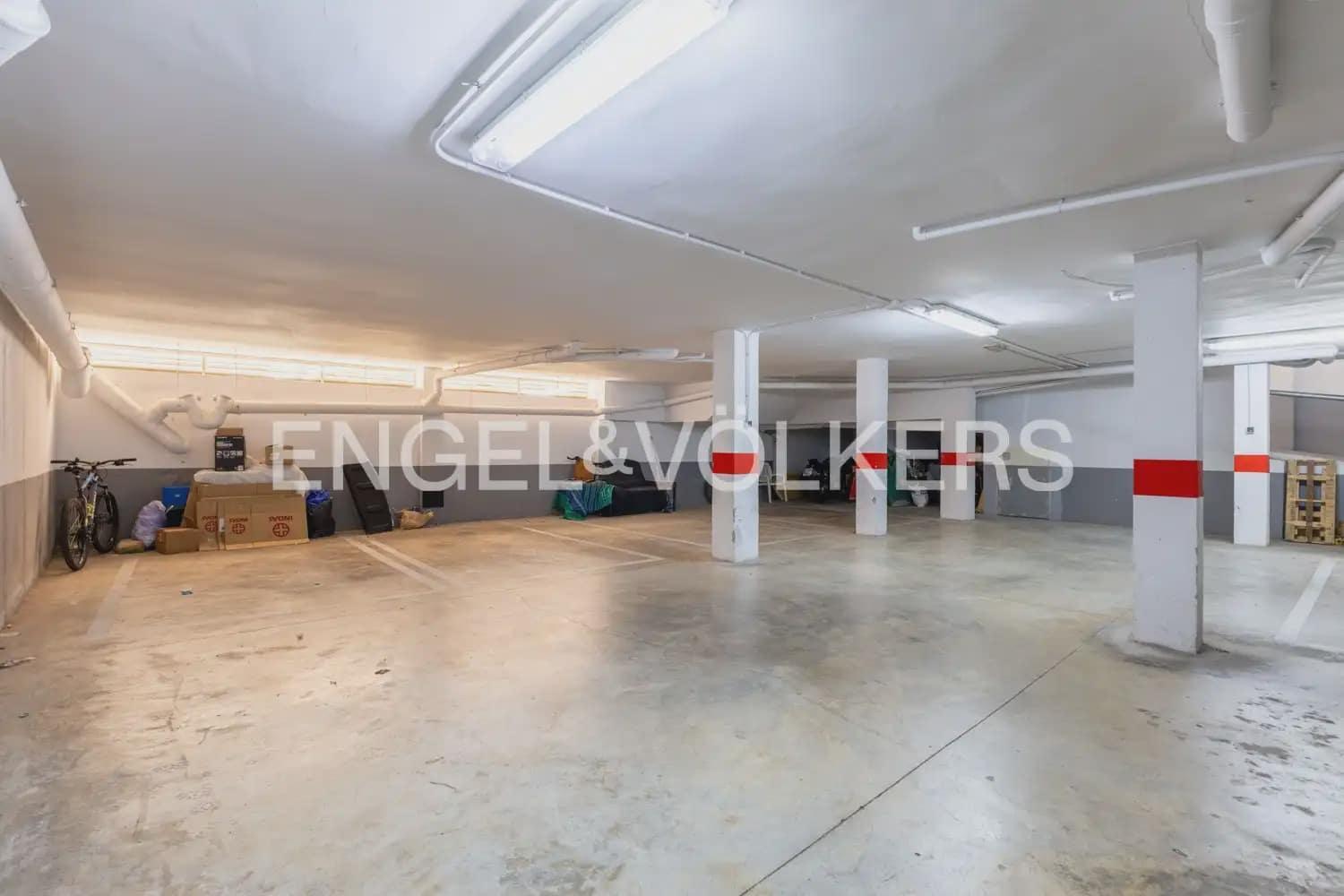 2 slaapkamer Flat te koop in Piles met garage - € 160.000 (Ref: 9897565)