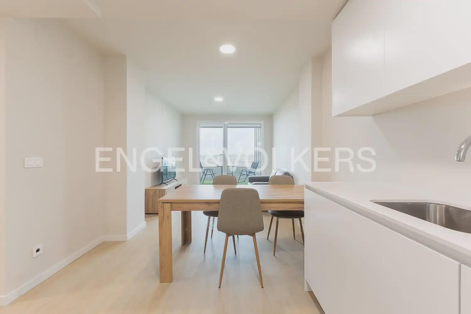 2 camera da letto Appartamento da affittare in Valencia citta con piscina garage - 2.400 € (Rif: 9897566)