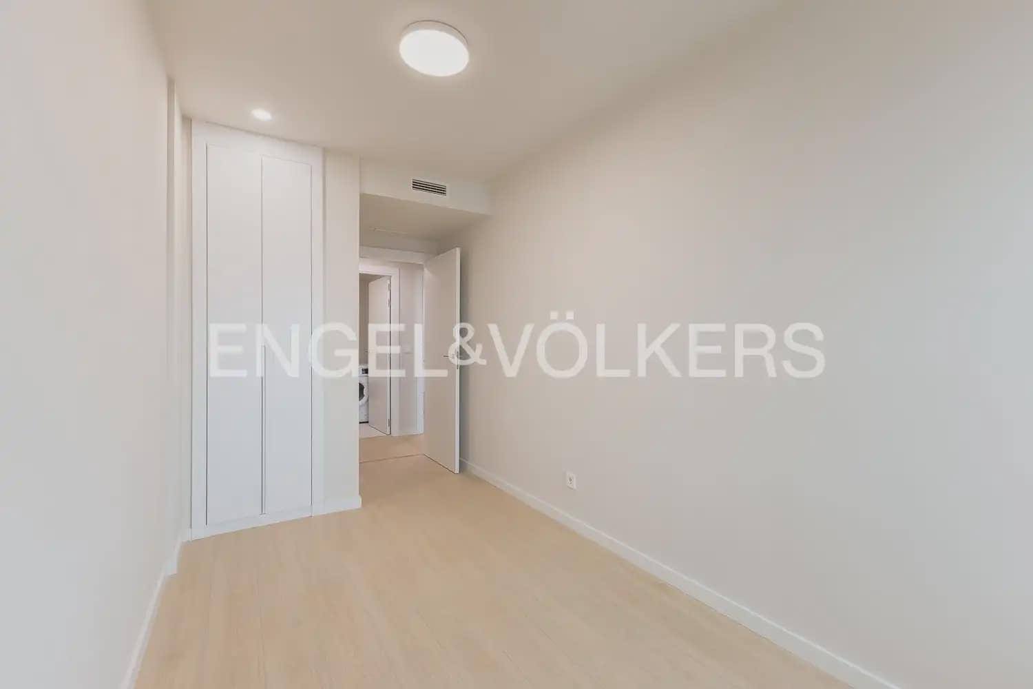 2 camera da letto Appartamento da affittare in Valencia citta con piscina garage - 2.400 € (Rif: 9897566)