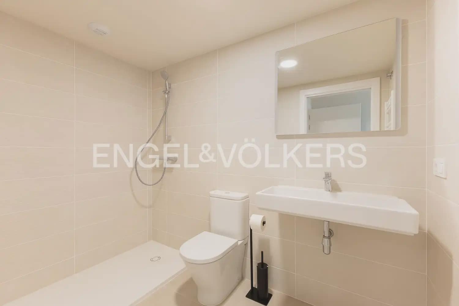 2 camera da letto Appartamento da affittare in Valencia citta con piscina garage - 2.400 € (Rif: 9897566)
