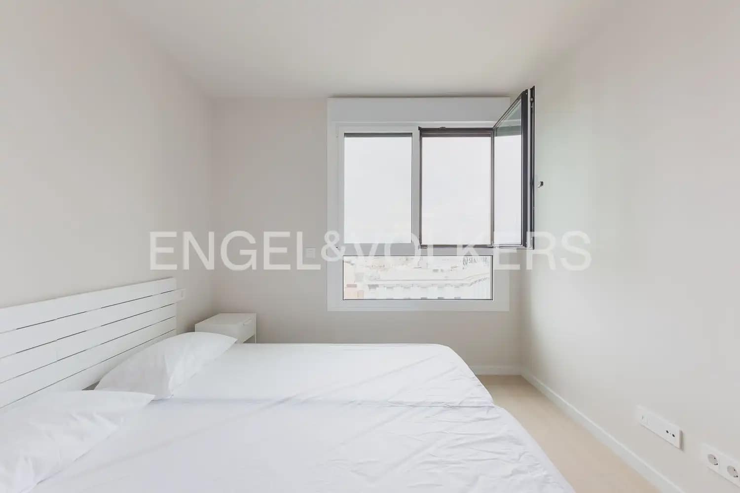 2 camera da letto Appartamento da affittare in Valencia citta con piscina garage - 2.400 € (Rif: 9897566)