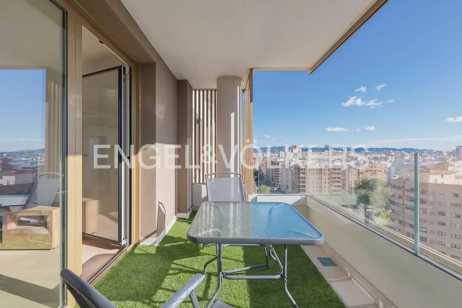 2 camera da letto Appartamento da affittare in Valencia citta con piscina garage - 2.400 € (Rif: 9897566)