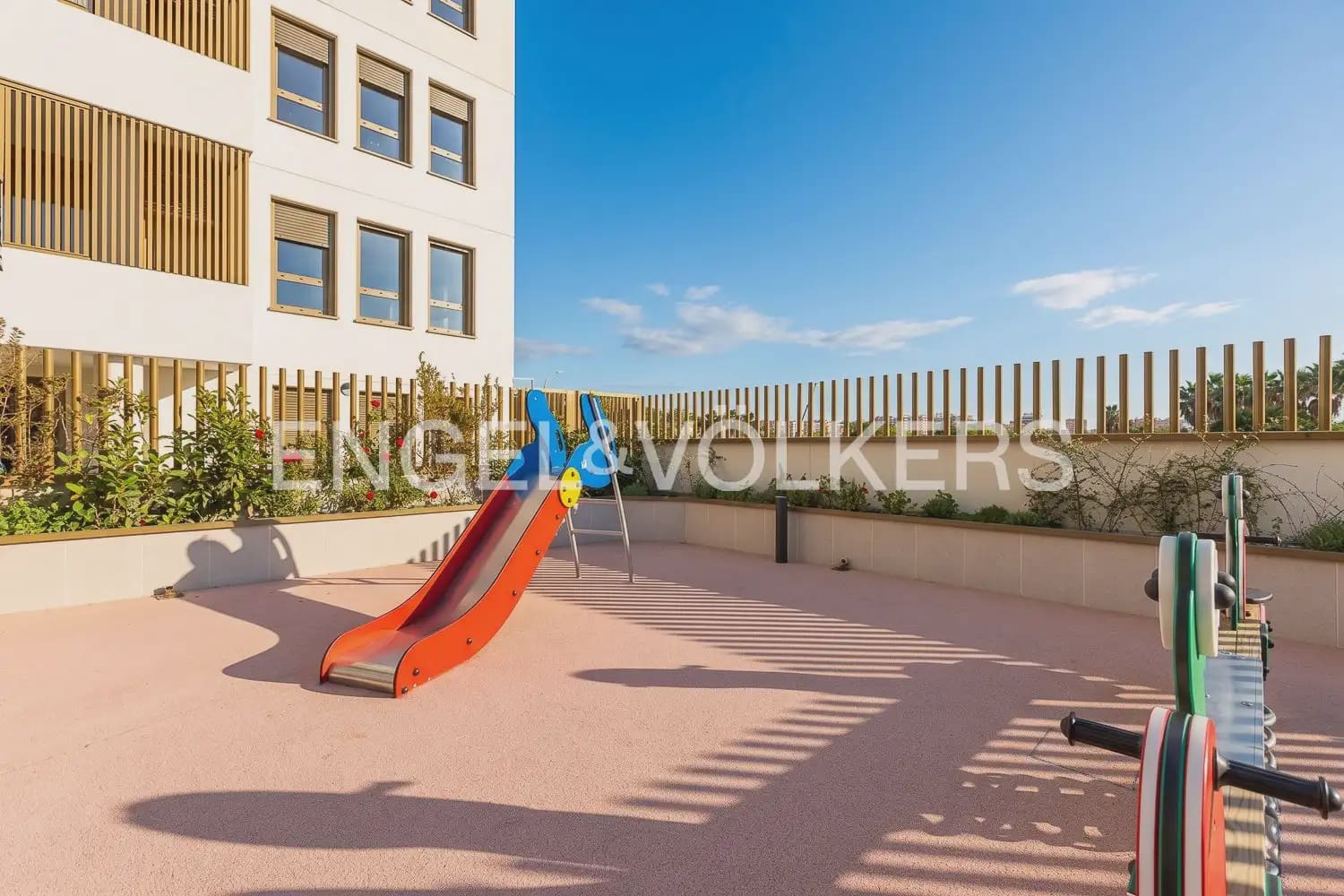 2 camera da letto Appartamento da affittare in Valencia citta con piscina garage - 2.400 € (Rif: 9897566)