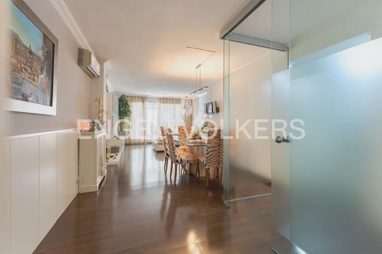 4 sovrum Lägenhet till salu i Valencia stad med garage - 790 000 € (Ref: 9897567)