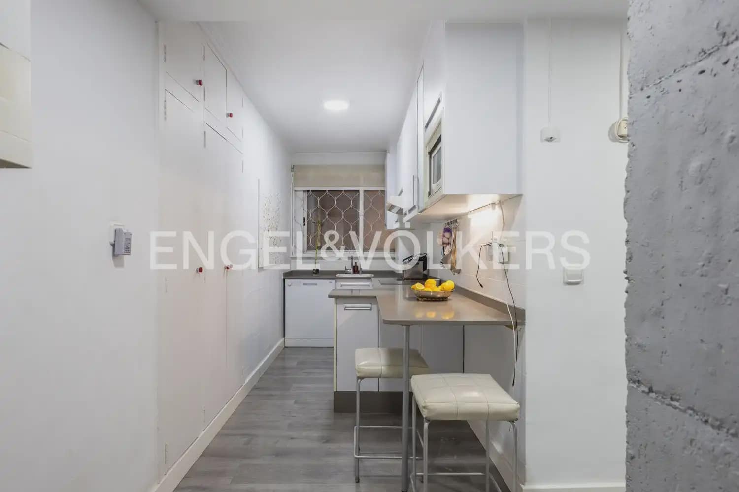 4 sovrum Lägenhet till salu i Valencia stad med garage - 790 000 € (Ref: 9897567)