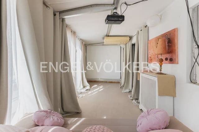 4 sovrum Lägenhet till salu i Russafa, Valencia stad med garage - 790 000 € (Ref: 9897567)