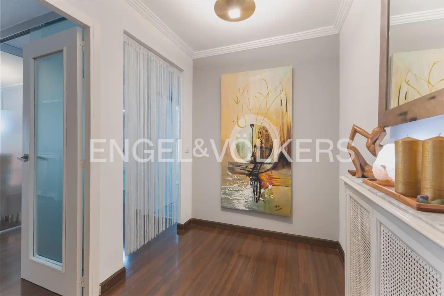 4 sovrum Lägenhet till salu i Valencia stad med garage - 790 000 € (Ref: 9897567)