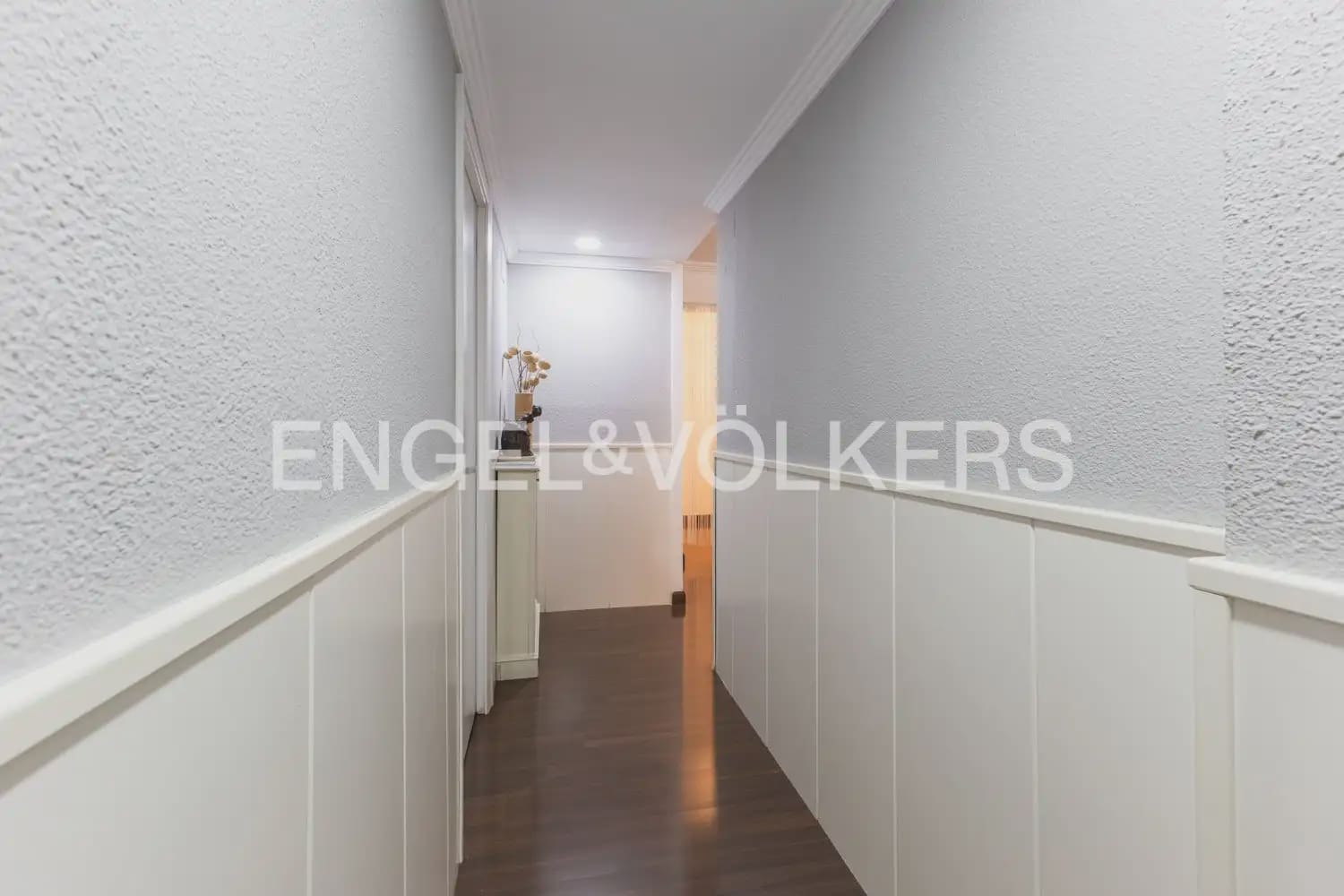 4 sovrum Lägenhet till salu i Valencia stad med garage - 790 000 € (Ref: 9897567)