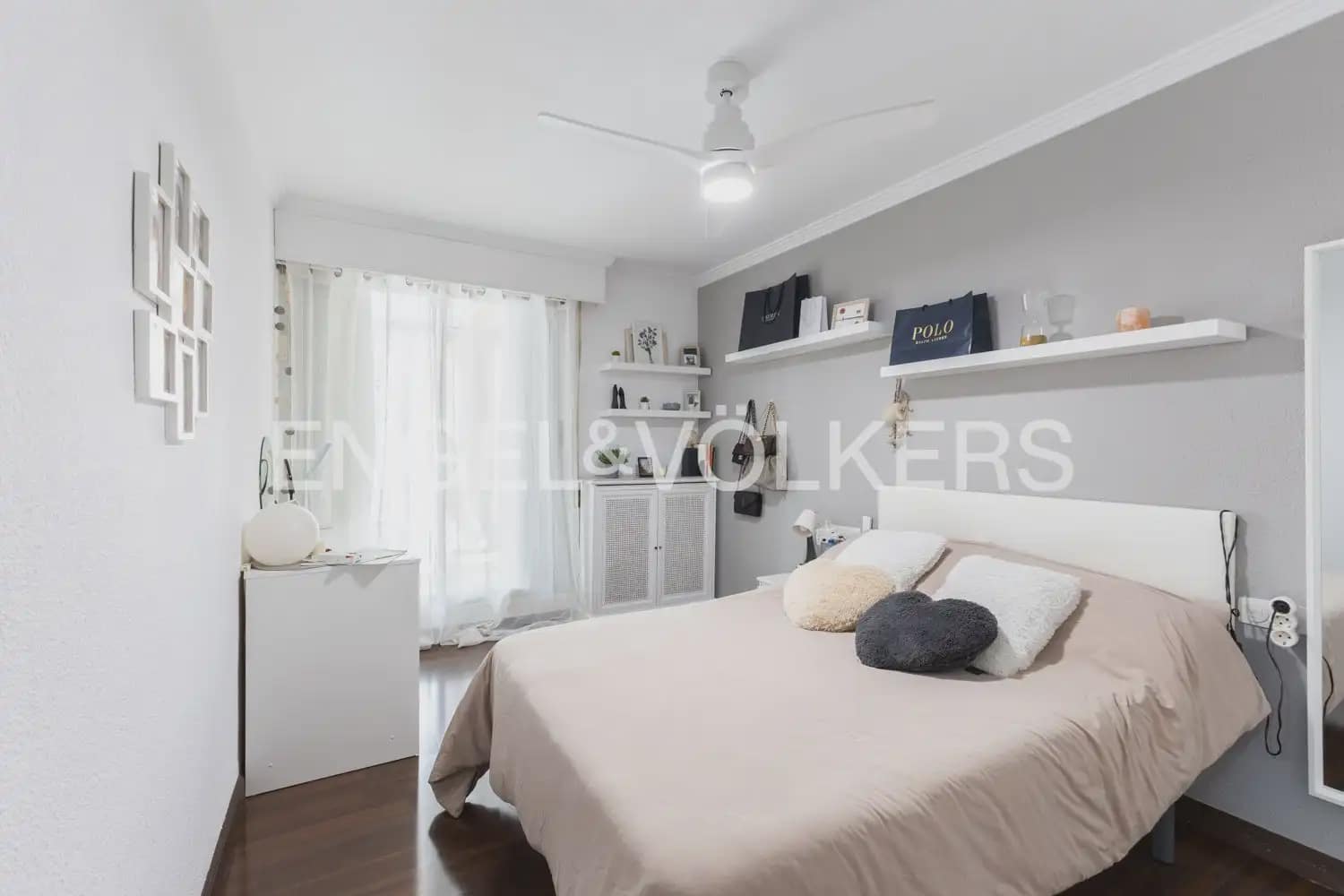 4 sovrum Lägenhet till salu i Valencia stad med garage - 790 000 € (Ref: 9897567)