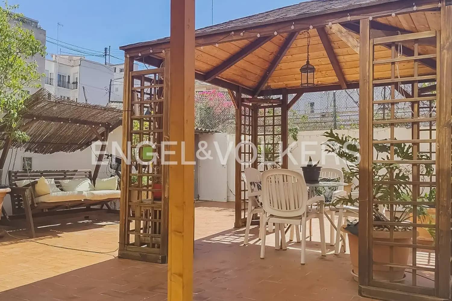 4 sovrum Lägenhet till salu i Valencia stad med garage - 790 000 € (Ref: 9897567)