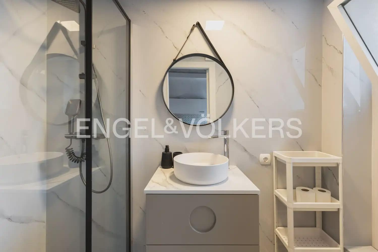 2 makuuhuone Asunto vuokrattavana paikassa Valencia kaupunki - 1 700 € (Ref: 9897569)
