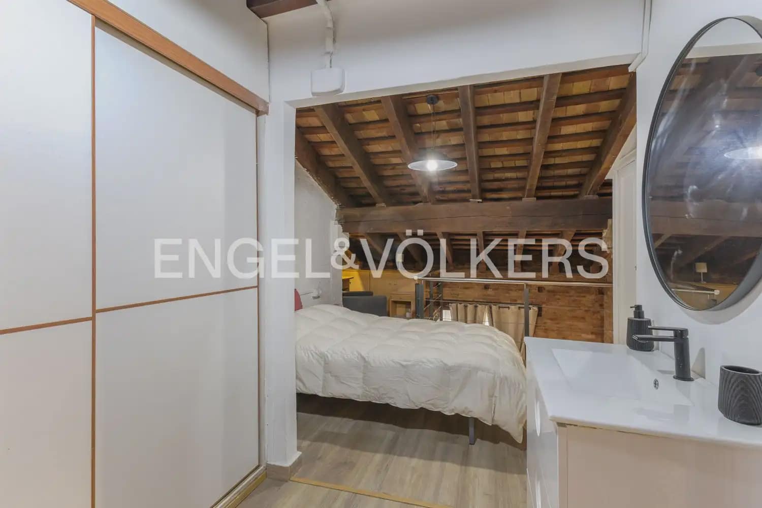 2 makuuhuone Asunto vuokrattavana paikassa Valencia kaupunki - 1 700 € (Ref: 9897569)