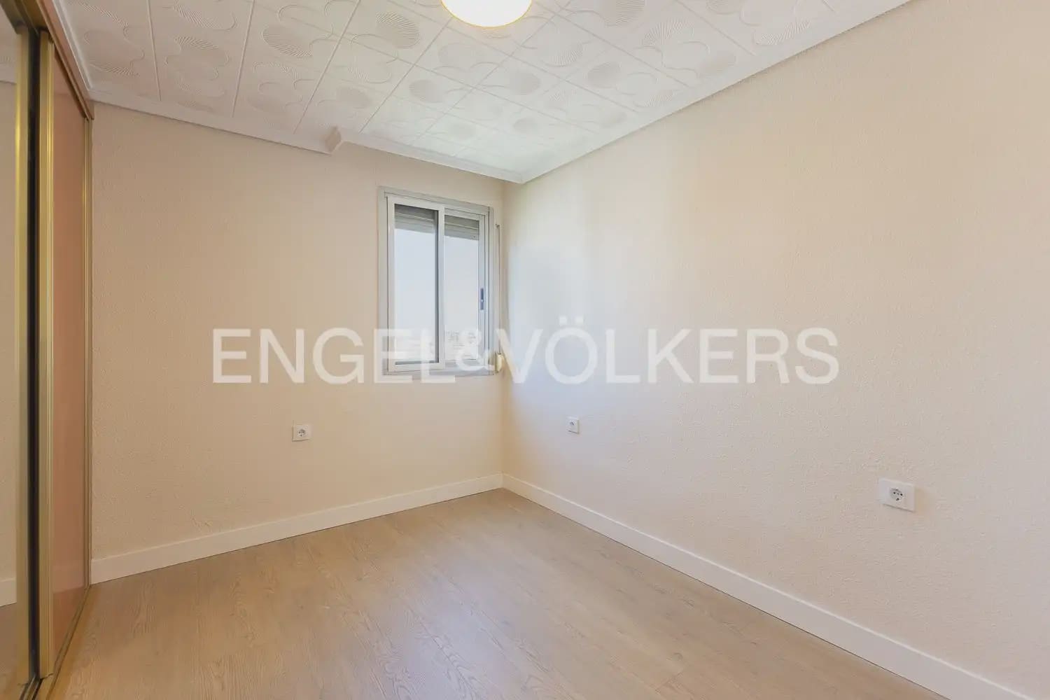 3 camera da letto Appartamento da affittare in Valencia citta - 1.500 € (Rif: 9897570)