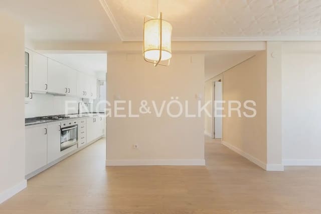 3 camera da letto Appartamento da affittare in Na Rovella, Valencia città - 1.500 € (Rif: 9897570)