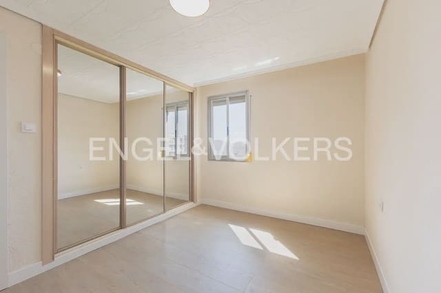 3 camera da letto Appartamento da affittare in Na Rovella, Valencia città - 1.500 € (Rif: 9897570)