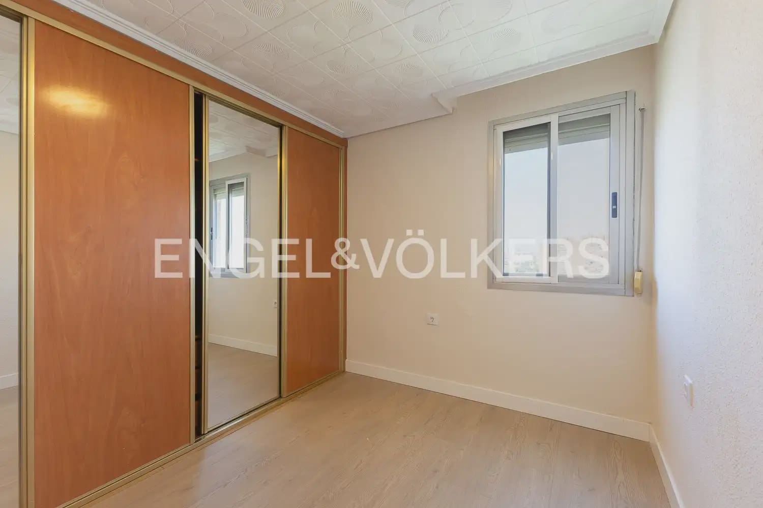 3 camera da letto Appartamento da affittare in Valencia citta - 1.500 € (Rif: 9897570)