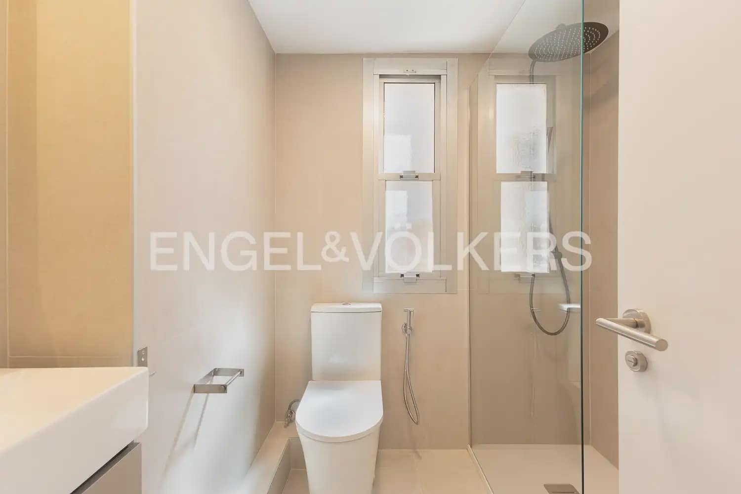 3 camera da letto Appartamento da affittare in Valencia citta - 1.500 € (Rif: 9897570)