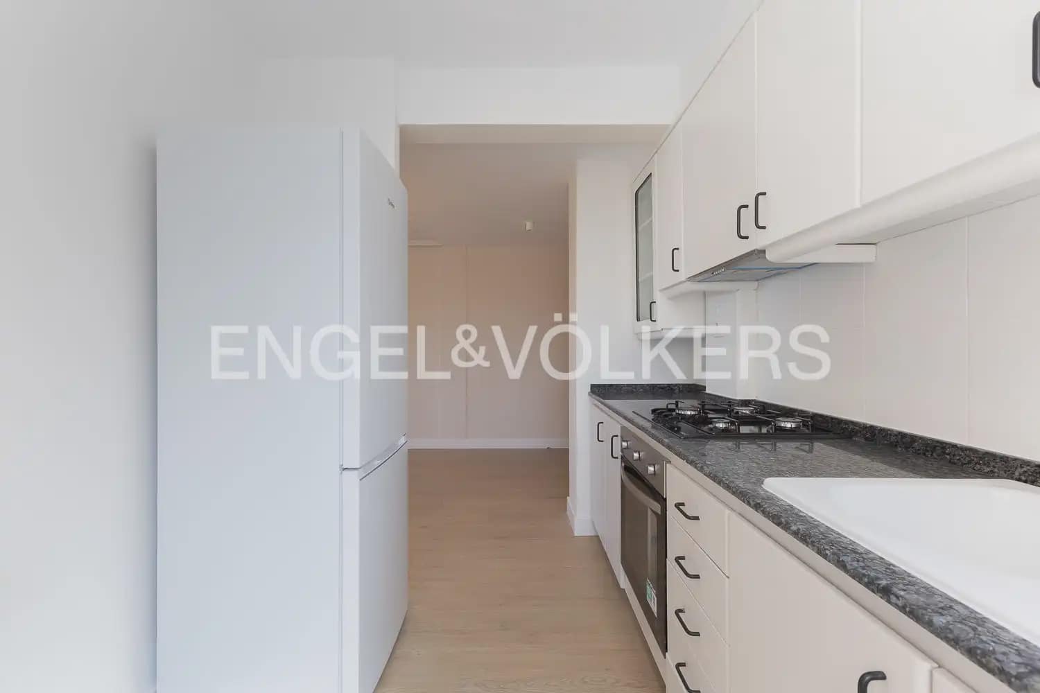 3 camera da letto Appartamento da affittare in Valencia citta - 1.500 € (Rif: 9897570)