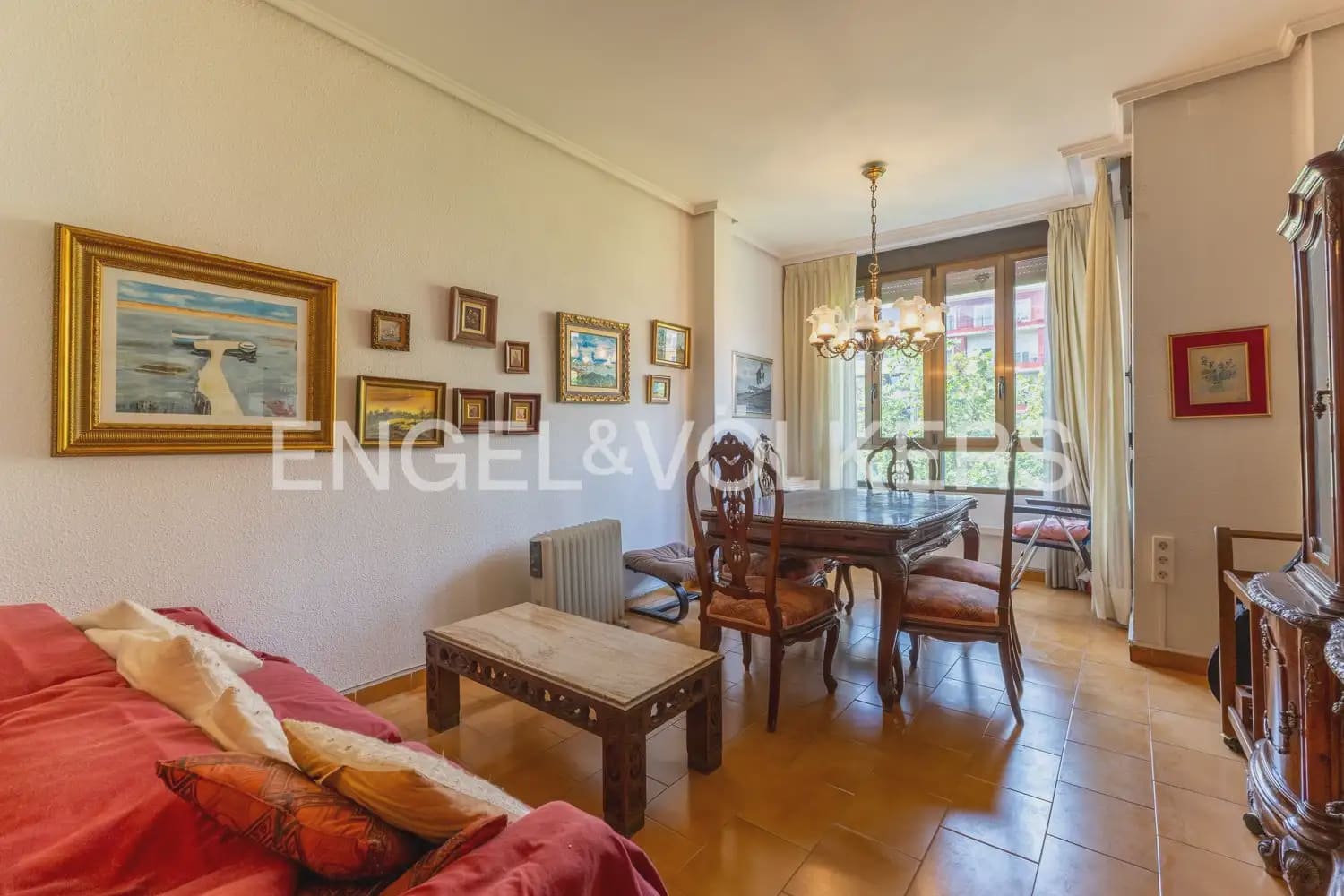 3 makuuhuone Asunto myytävänä paikassa Valencia kaupunki - 399 000 € (Ref: 9897571)