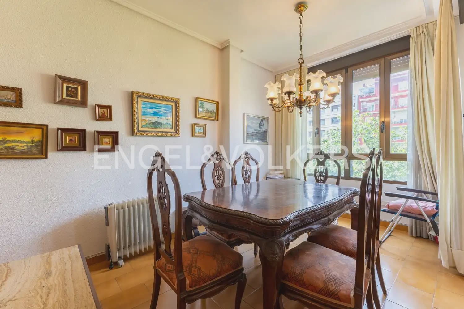 3 makuuhuone Asunto myytävänä paikassa Valencia kaupunki - 399 000 € (Ref: 9897571)
